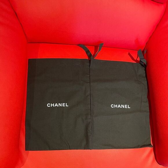 Chanel dust bags - Picture 3 of 8